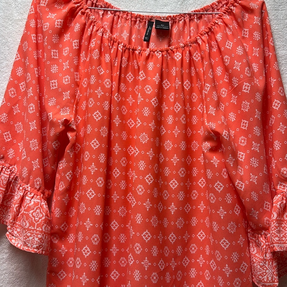 New direction women’s colorful blouse 3/4 length sleeve size OX.